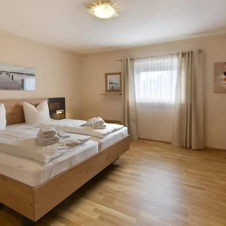 Апарт-отель Alpenlandhaus Menardi