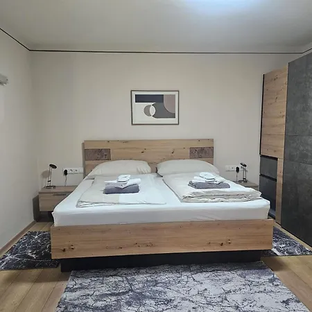 Alpenlandhaus Menardi Апарт-отель 4*