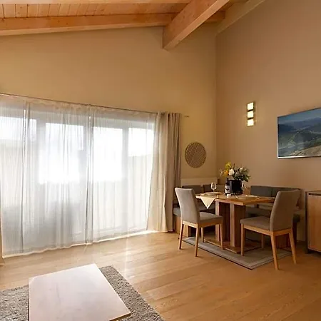 Alpenlandhaus Menardi