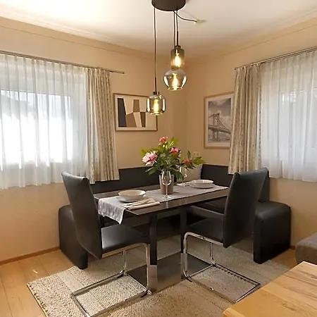 Alpenlandhaus Menardi 4* Зеефельд в Тироле