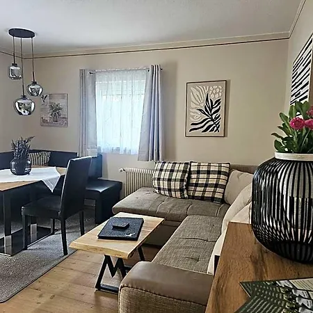 Alpenlandhaus Menardi 4*