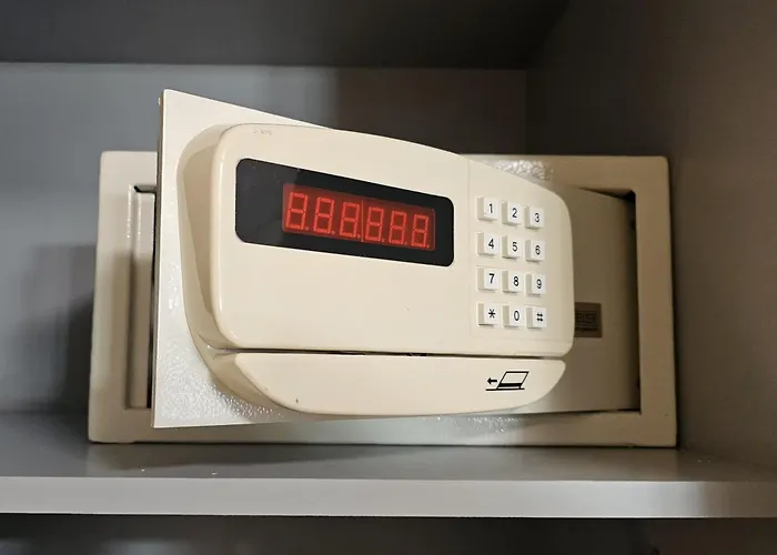 شقة فندقية Alpenlandhaus Menardi 4*