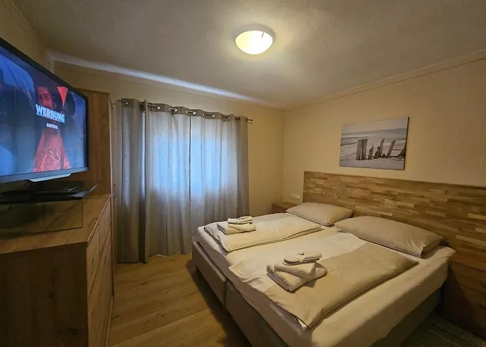 Alpenlandhaus Menardi Hotel apartamentowy Seefeld w Tirolu