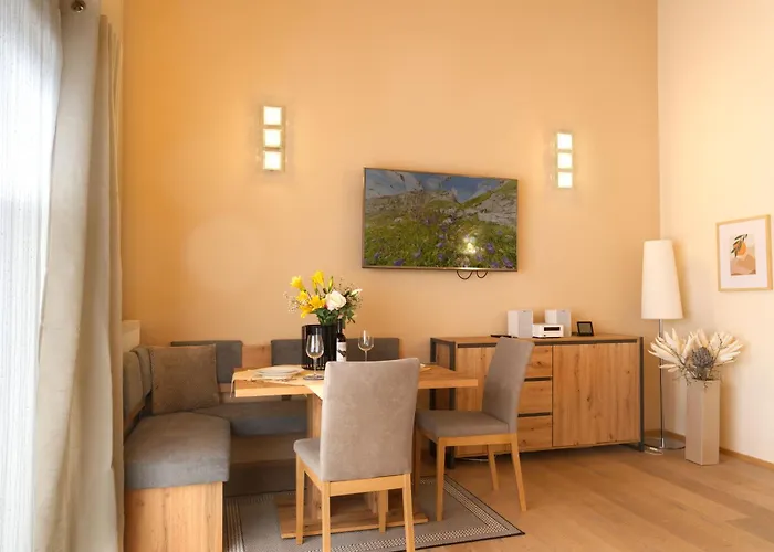 Alpenlandhaus Menardi 4* Seefeld w Tirolu