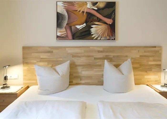 Alpenlandhaus Menardi Hotel apartamentowy 4*