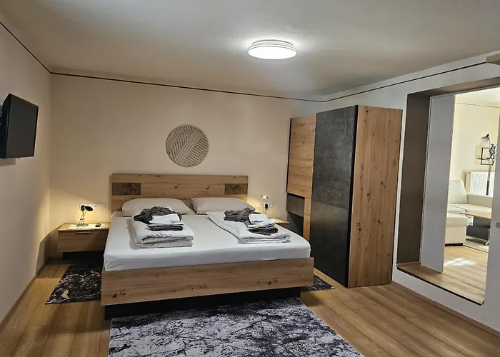 Apartmanhotel Alpenlandhaus Menardi Seefeld in Tirol