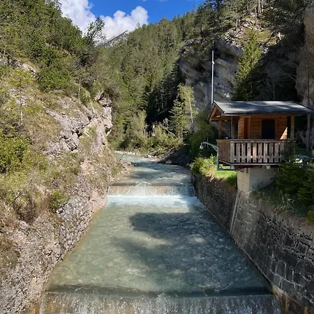 מלון דירות Alpenlandhaus Menardi