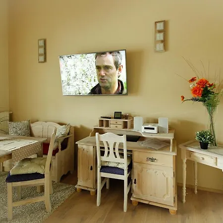 מלון דירות Alpenlandhaus Menardi