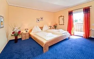 Alpenlandhaus Menardi Seefeld w Tirolu